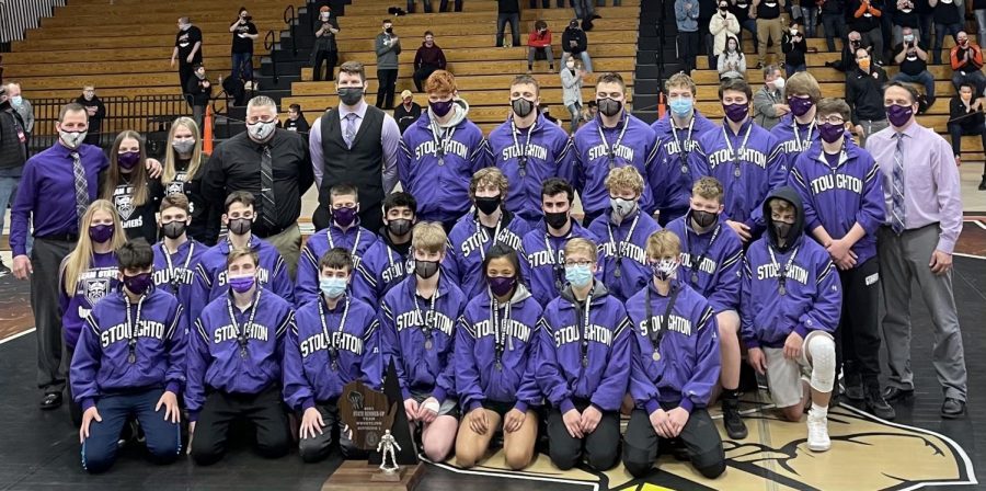 Pictured above is the 2020-2021 team shortly after their state runner-up performance last season.