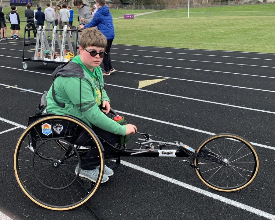 Phillips+sits+in+her+racing+wheelchair+before+a+practice.