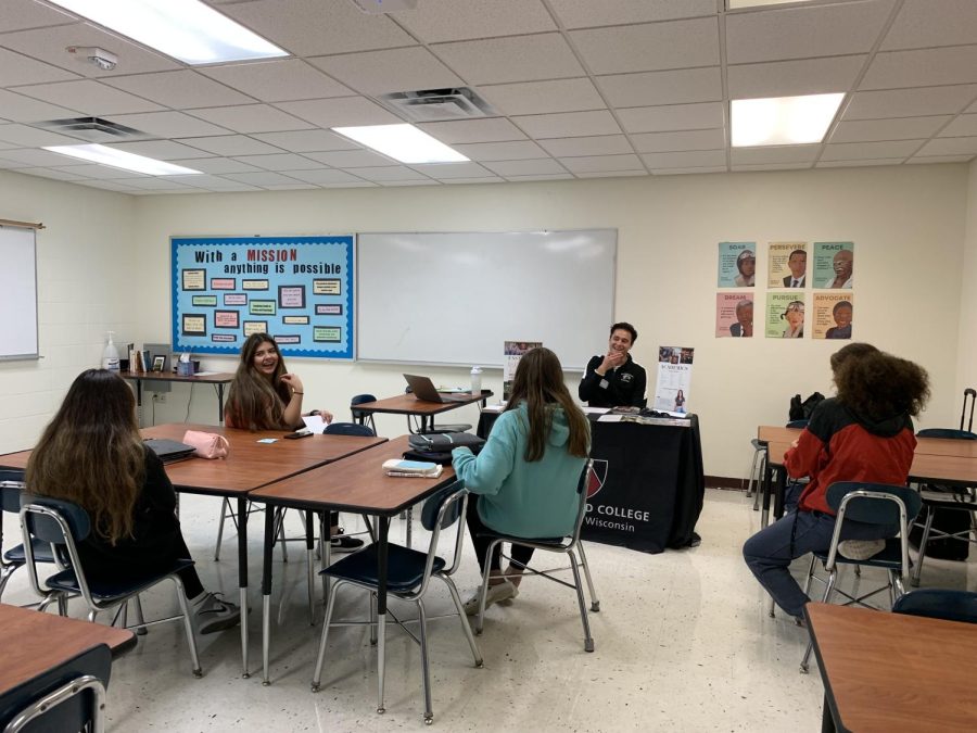 SHS had a college visit with Edgewood College on Oct. 10th.
